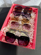 Load image into Gallery viewer, Luxury bae sunglasses bundle #1
