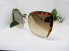 Load image into Gallery viewer, Cat Eye Trendy Sunglasses
