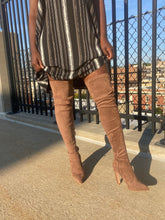 Load image into Gallery viewer, Vera Thigh-High Boots
