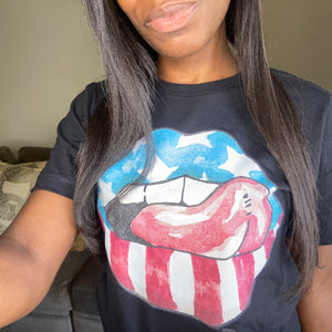 Trendy America Lips Tee